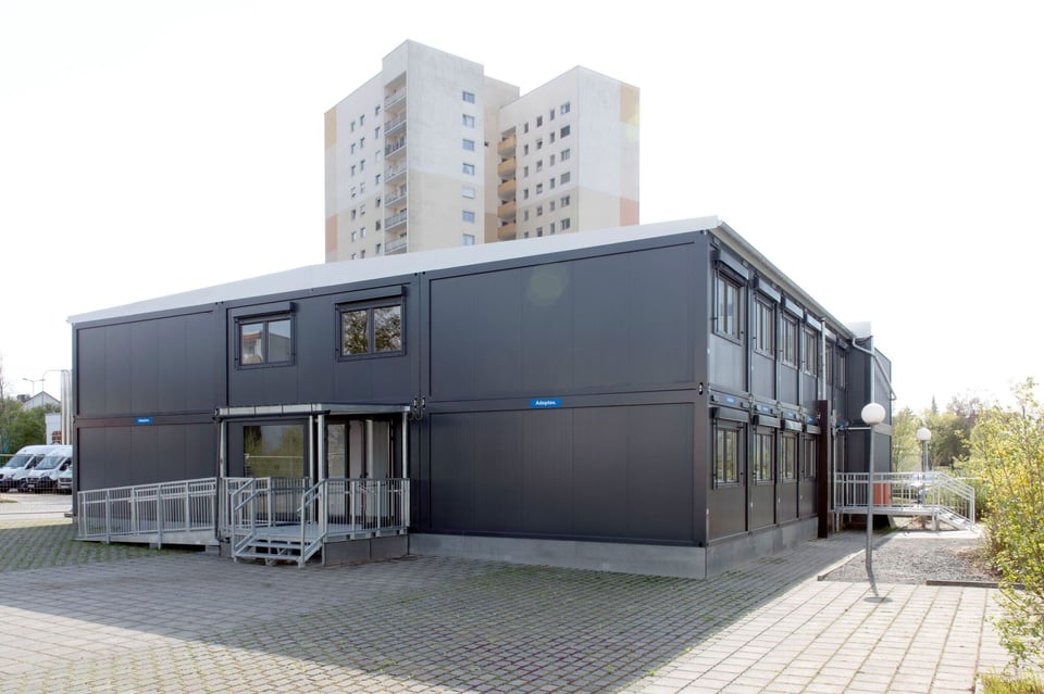 Adapteo Sonnenblumenschule Langen 2000